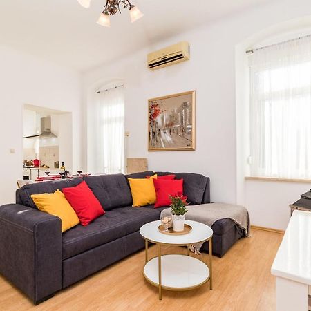 Apartman Lussi Póla Kültér fotó