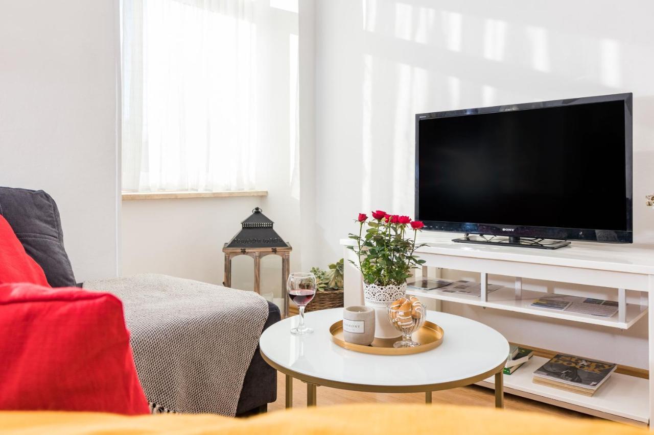 Apartman Lussi Póla Kültér fotó