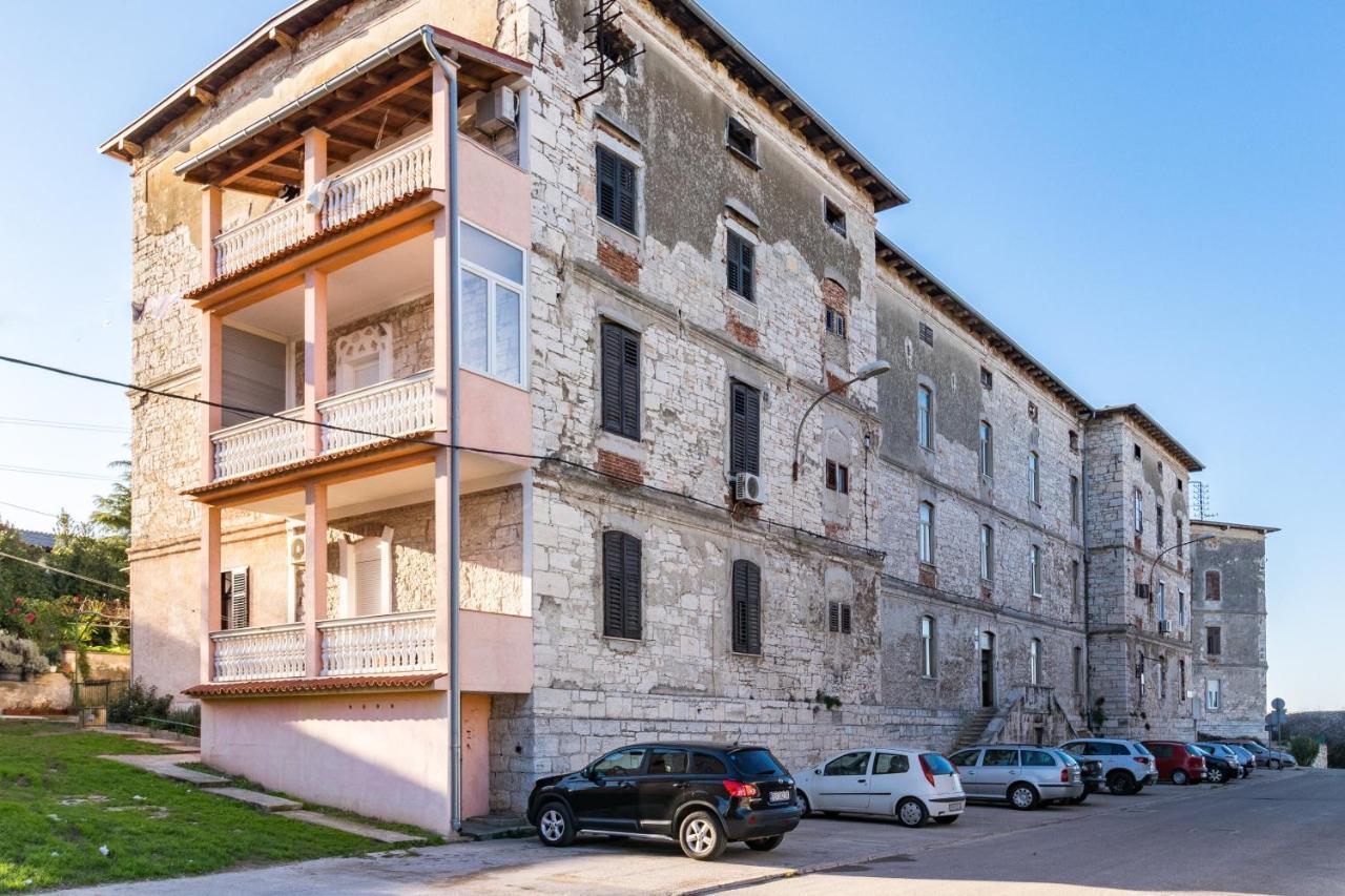 Apartman Lussi Póla Kültér fotó
